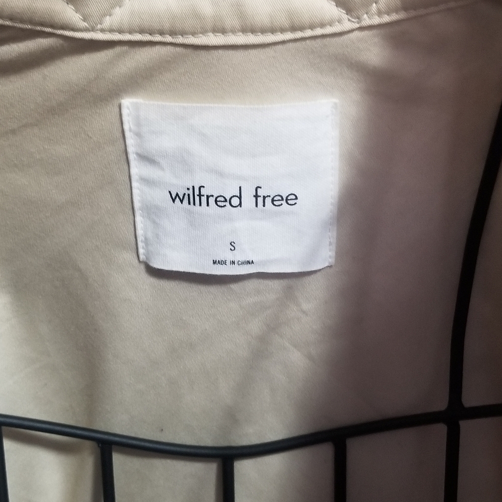 ARITZIA Wilfred Free The Ganna Shirt Jacket. Size: Small. - Picture 7 of 11